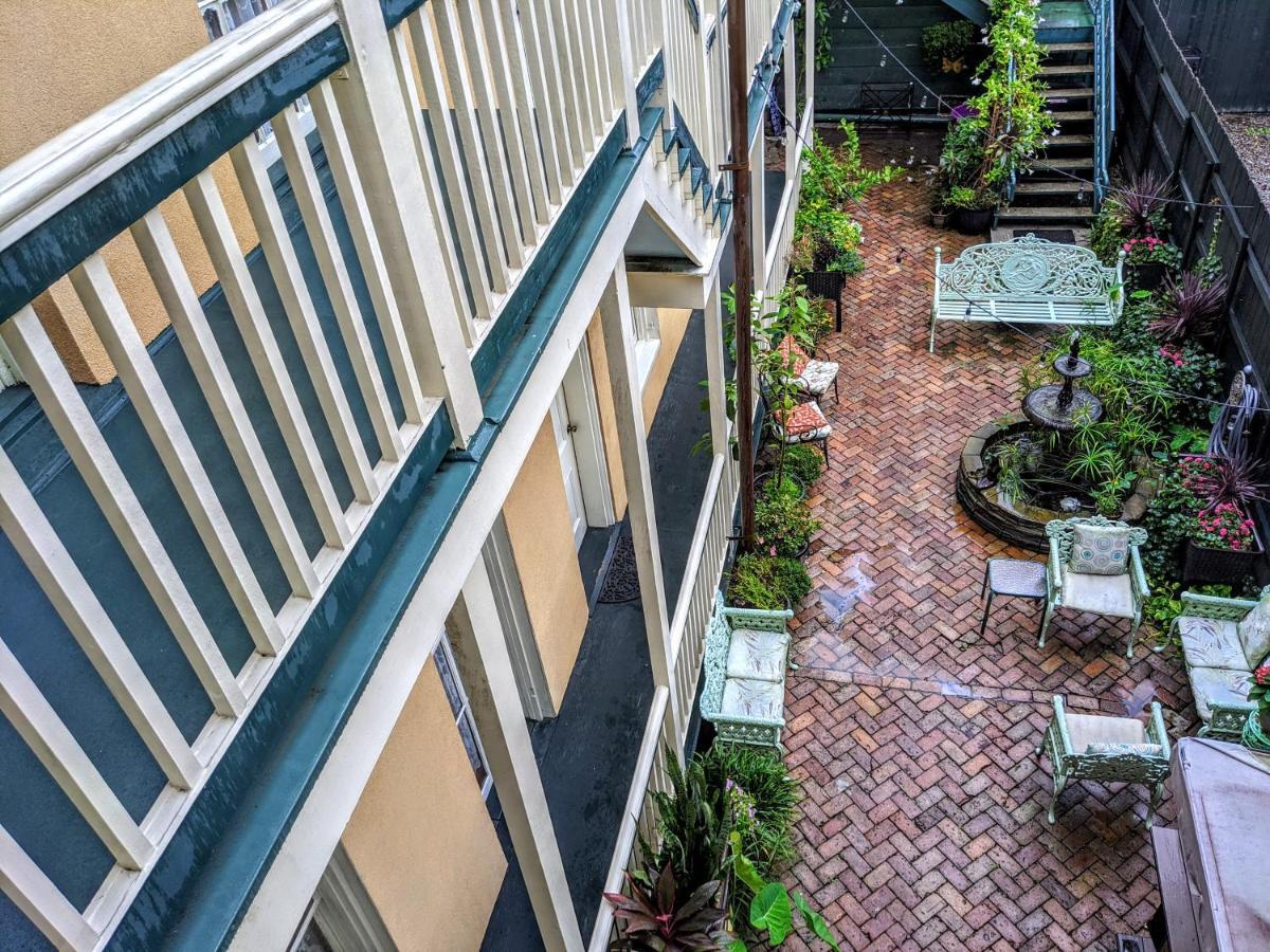 Parisian Courtyard Inn Ню Орлиънс Екстериор снимка