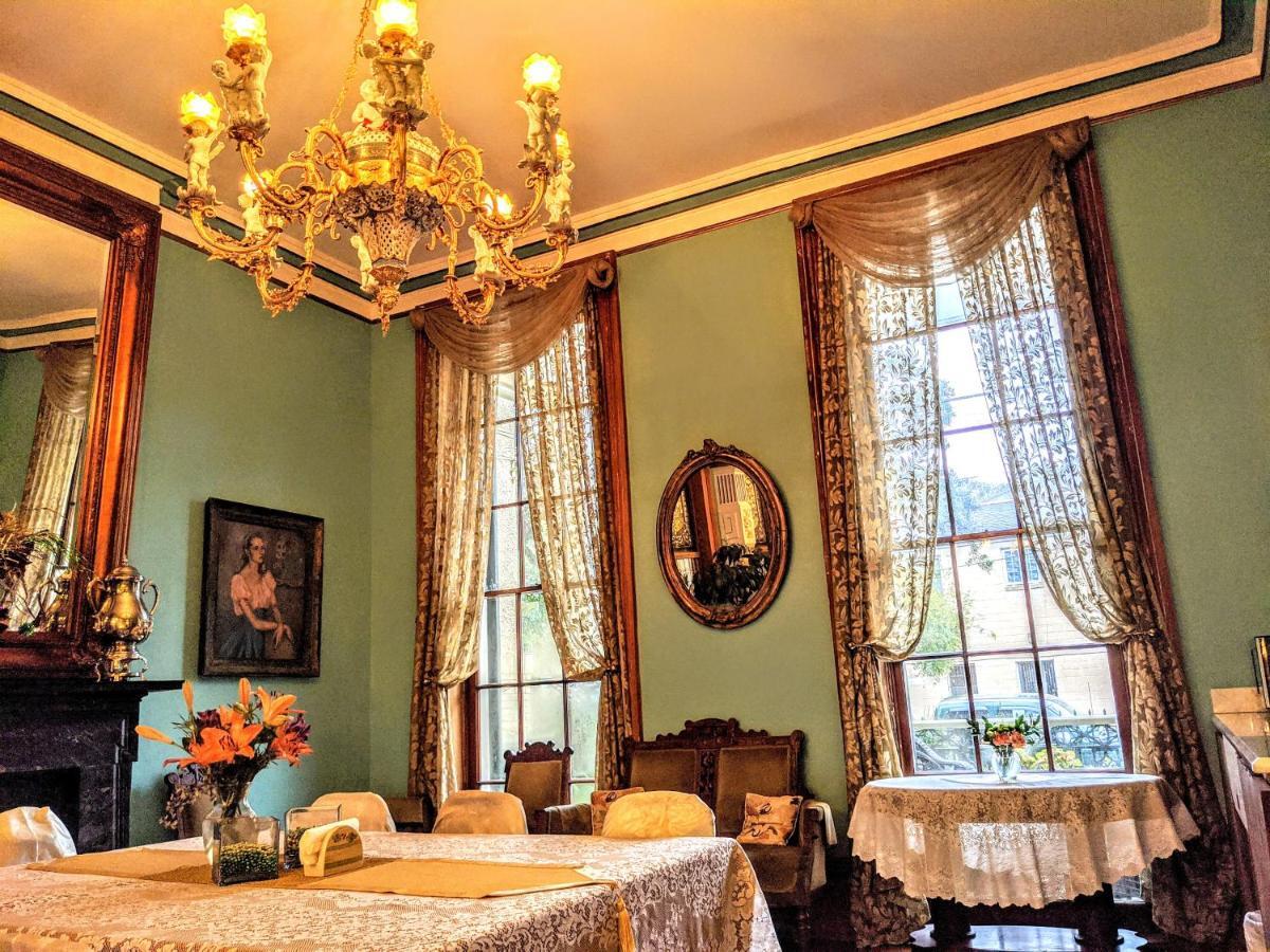 Parisian Courtyard Inn Ню Орлиънс Екстериор снимка