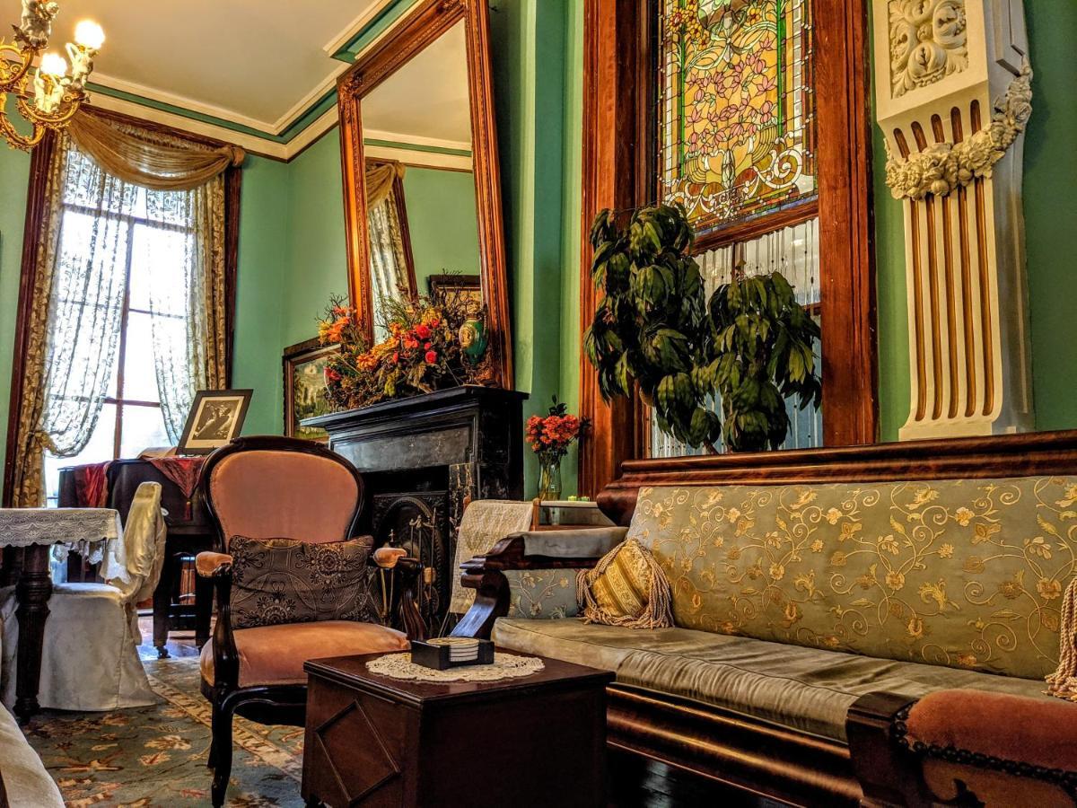 Parisian Courtyard Inn Ню Орлиънс Екстериор снимка